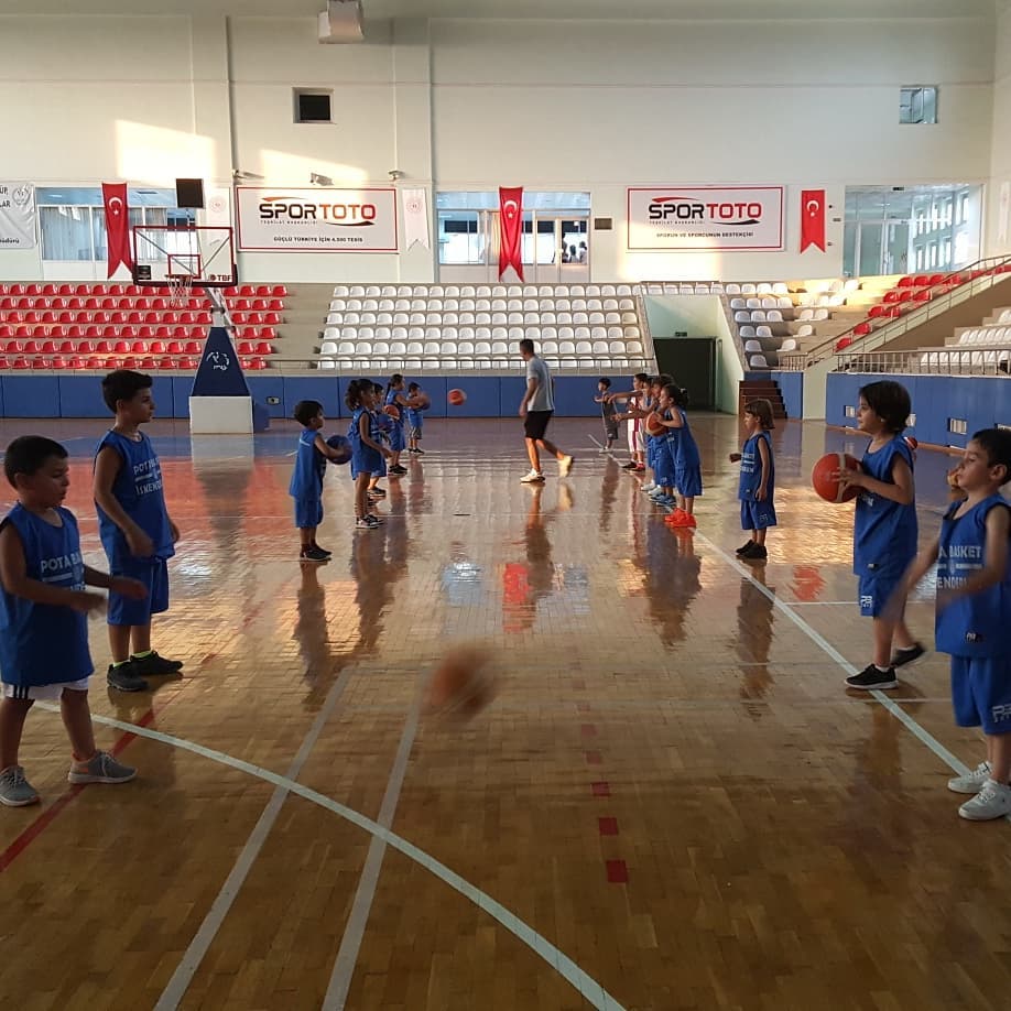 Basketbol Okulumuz